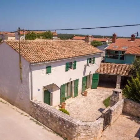 Wunderschoene Steinvilla Mit Privatem Garten Σπίτι διακοπών