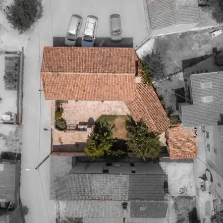 Wunderschoene Steinvilla Mit Privatem Garten * Pula